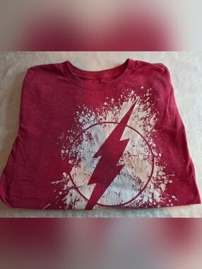 DC Comics The Flash Logo T-Shirt Red Size Medium Graphic Tee